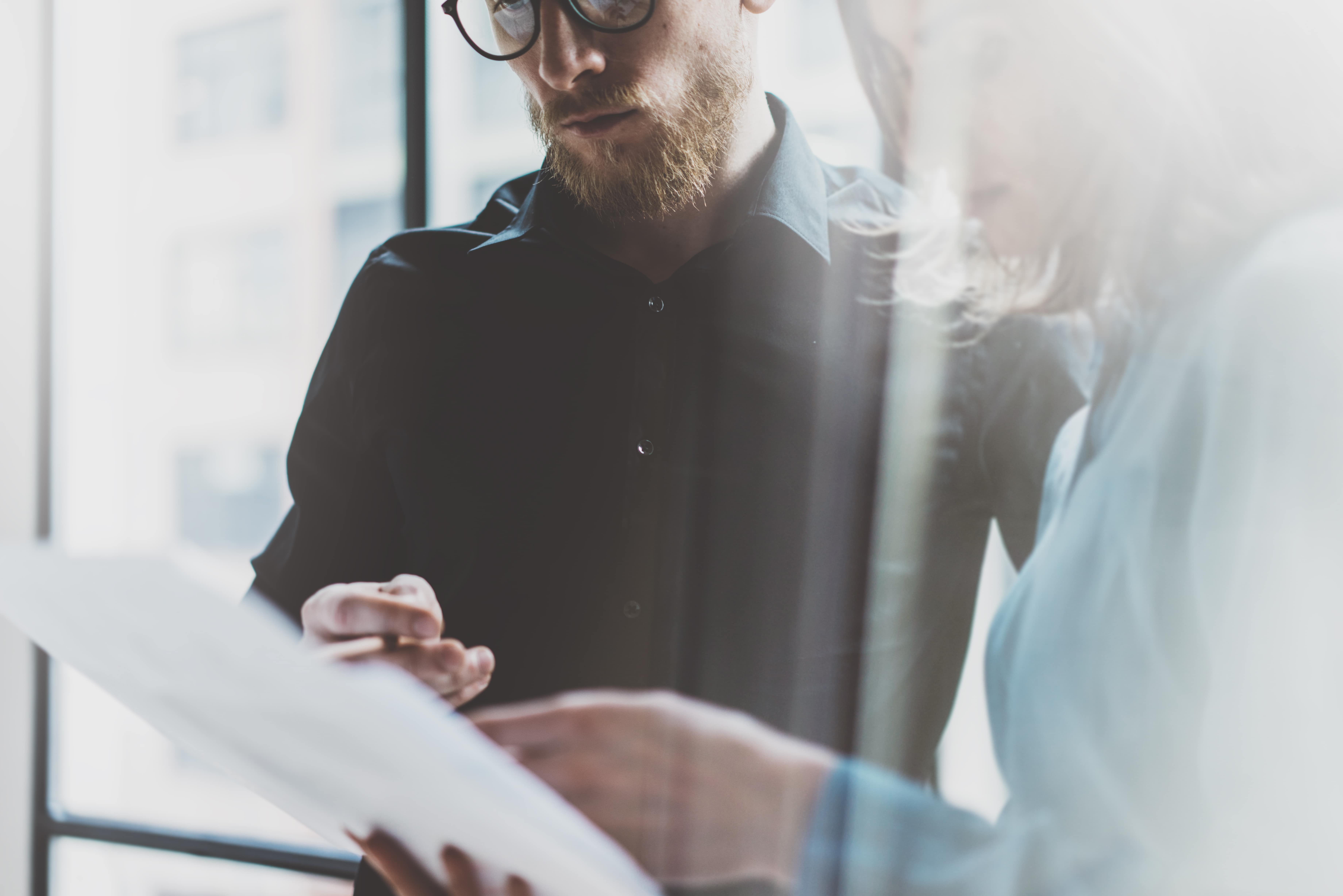 Mortgage Lenders Vs. Mortgage Brokers (What's The Difference?)